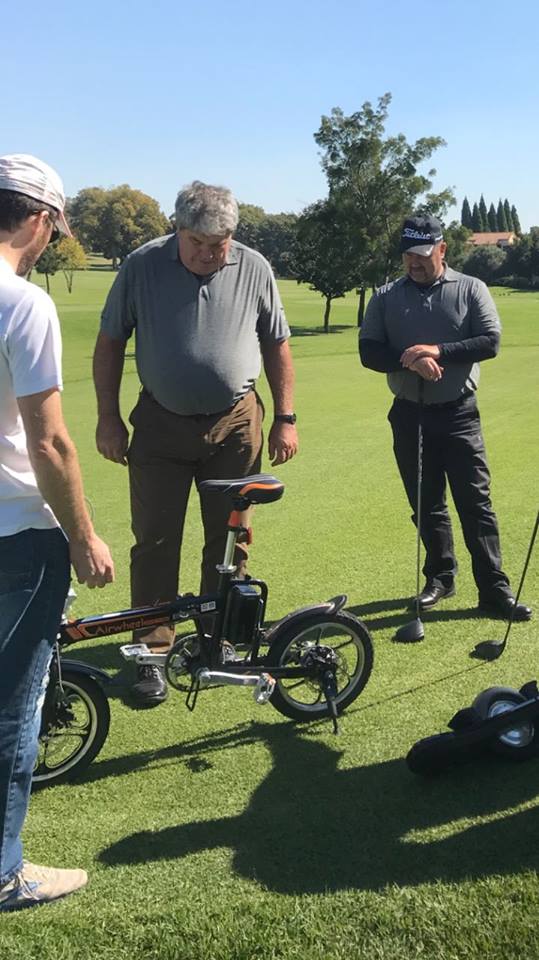 Airwheel electric scooter