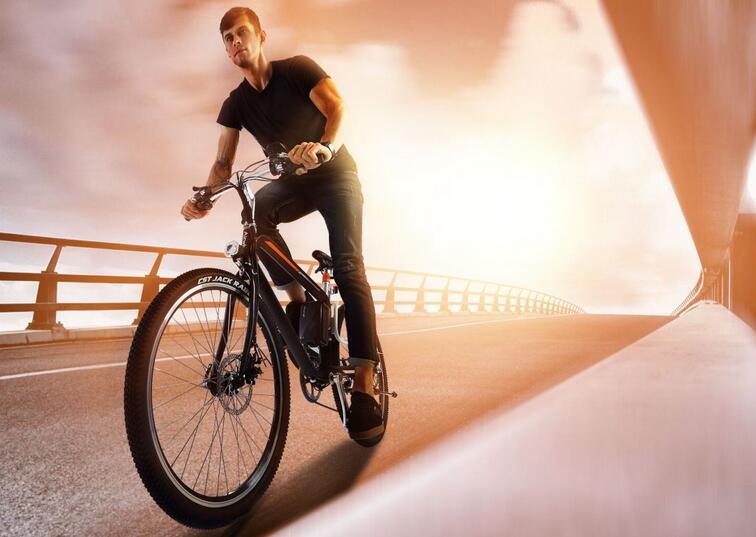 Airwheel R8 smart electric bike can accompany you.